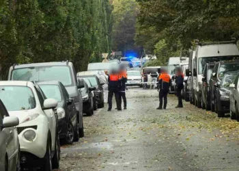Θρίλερ: Νεκρός αστυνομικός από πυροβολισμό στο κεφάλι κατά την καταδίωξη κλεμμένου αυτοκινήτου