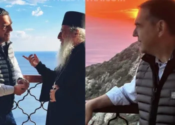 Στο Άγιον Όρος ο Αλέξης Τσίπρας: «Ψέλνεις στη Σιμωνόπετρα και ακούγεται στον Άδη…»