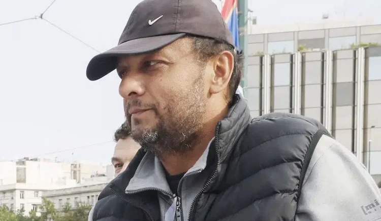 Δίκη Τέμπη: Λιποθύμησε και αποχώρησε με φορείο ο Πάνος Ρούτσι